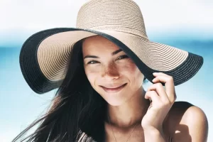 Combattre les marques du soleil sur notre épiderme : photo vieillissement et rétinol