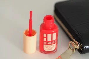 9 fausses croyances à propos des vernis à ongles !